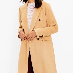 Double breasted Coat